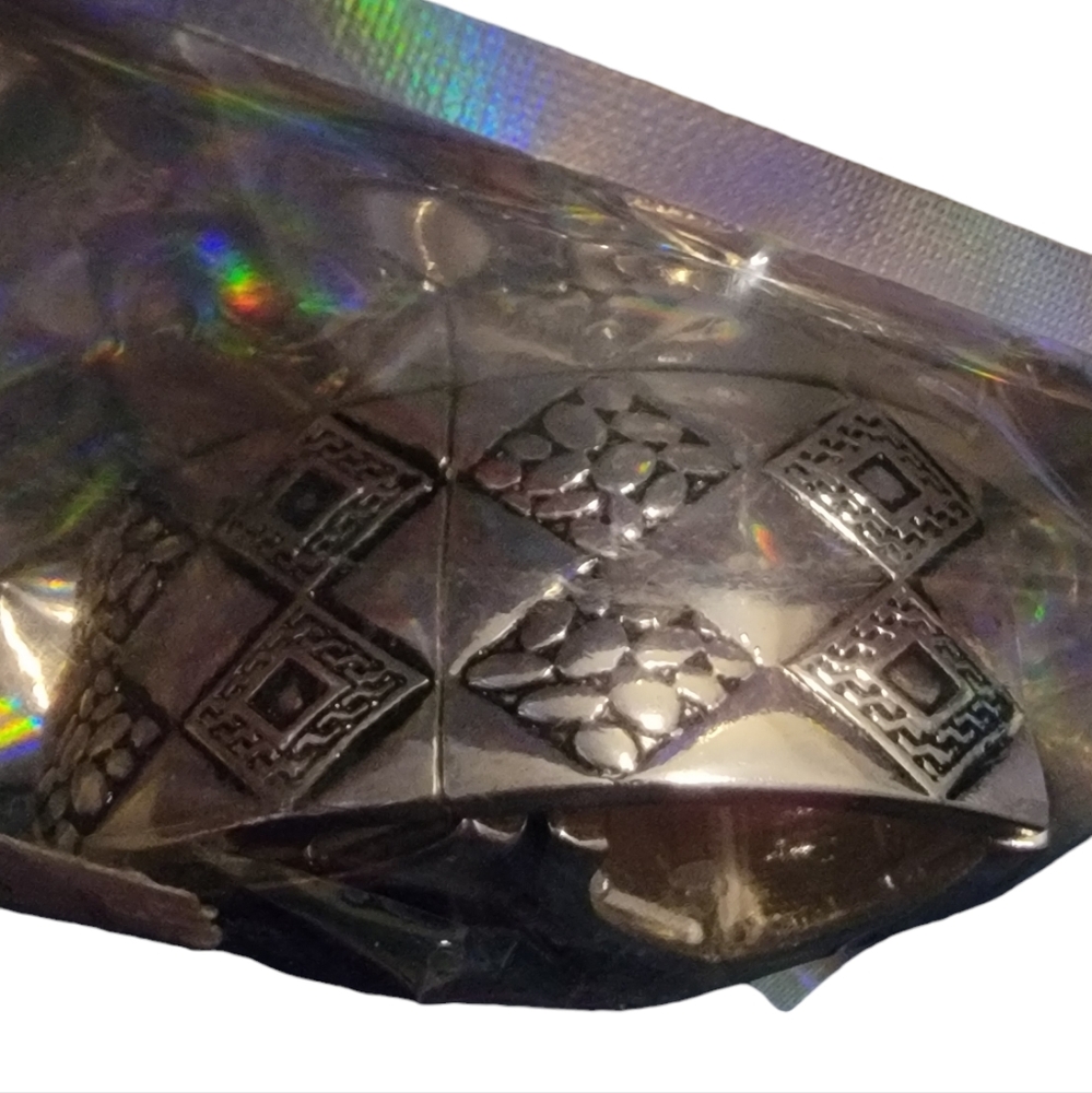 NWT Liz Claiborne Outpost Stone Age Bangle - Picture 3 of 3